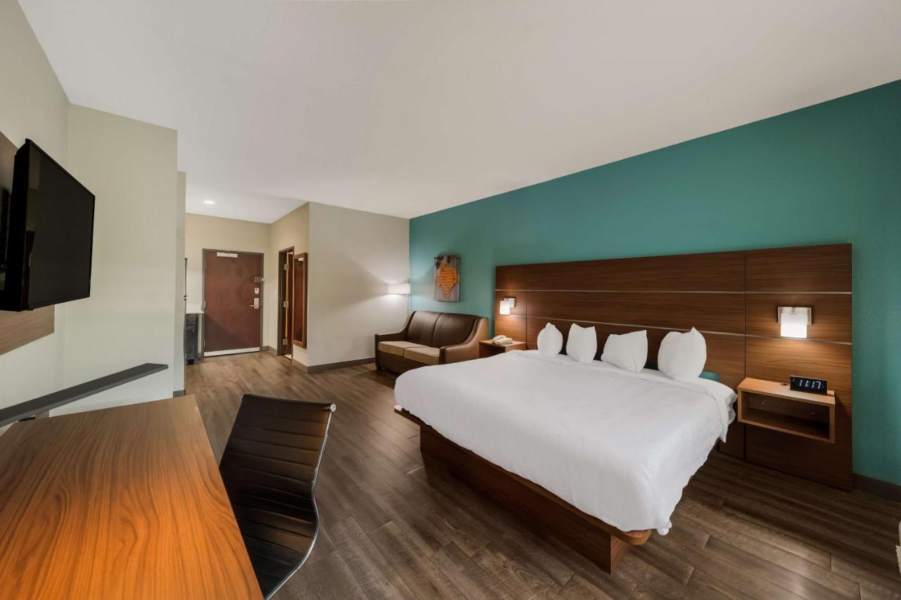 Best Western Bowie Inn & Suites Экстерьер фото